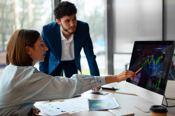 Pearl Lemon Sales Team Analyzing Market Trends