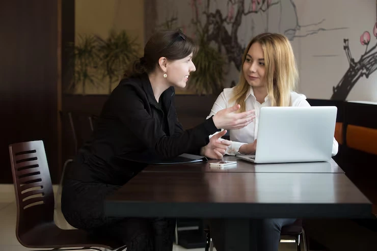 Sales Role-Playing and Live Practice Sessions