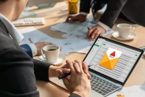 Best Cold Email Tools for Salespeople 